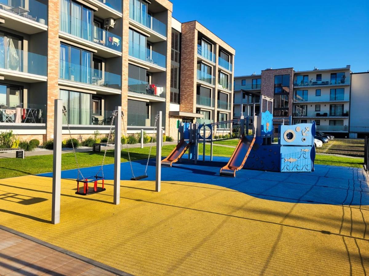 코워브제크 Apartament Perlowa Przystan 아파트 외부 사진